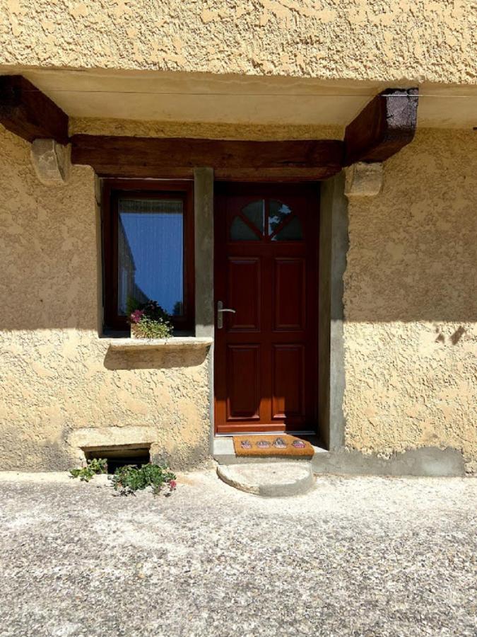 MormoironA L'Ombre Du Geant De Provenceアパートメント エクステリア 写真
